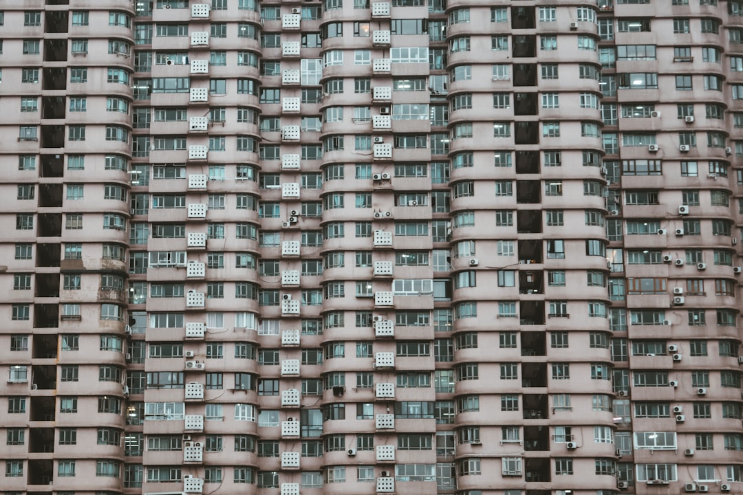 Piso Reformado En Barcelona: Vive Tu Nuevo Hogar Con Estilo Y Funcionalidad