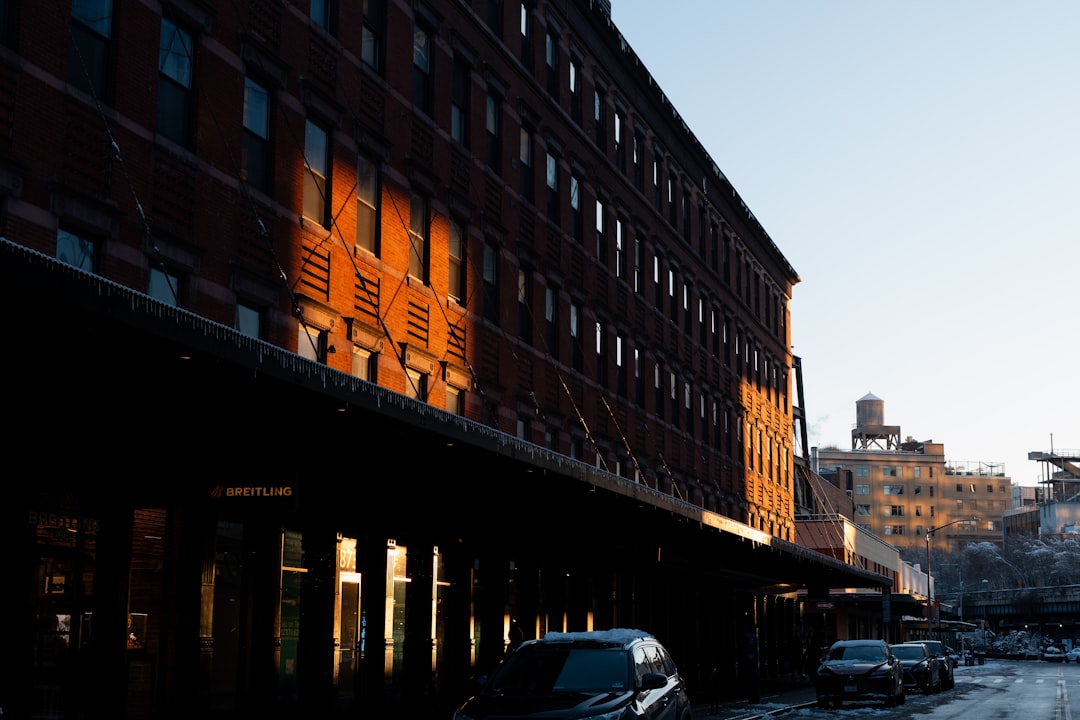 Pisos En Venta En Born: Tu Oportunidad Para Vivir En El Corazón De Barcelona